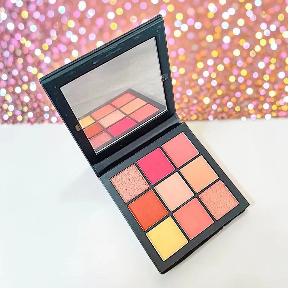 HUDA BEAUTY Coral Obsessions 9-Shade Eyeshadow Palette  9 x 0.04 oz New In Box